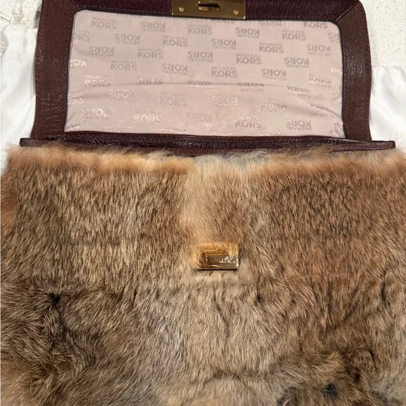 Michael Kors Brown Leather and Tan Fur Shoulder Bag - Picture 4 of 6